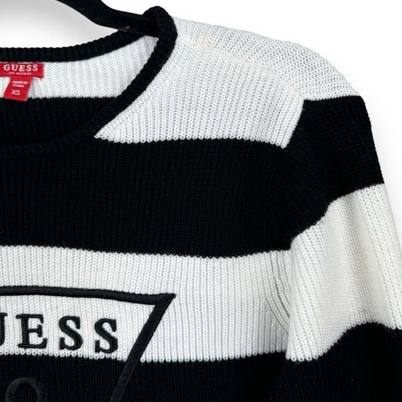 Guess Pullover Striped Knit Sweater XS Extra Small Women’s Black White Crewneck - Picture 3 of 12
